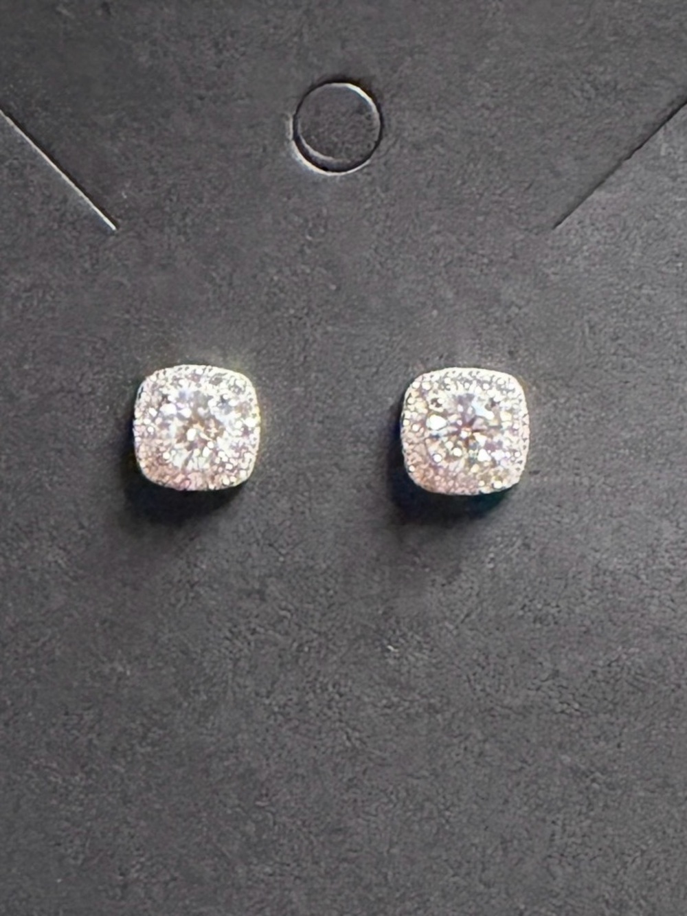 Sterling Silver - 1.0ct Moissanite Stud Earrings - White